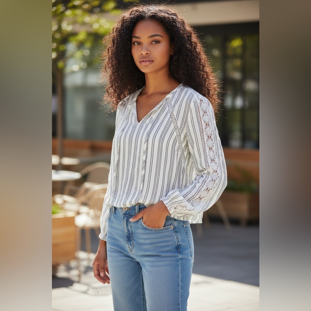 Hollister Striped w/ Lace Long Sleeve Top